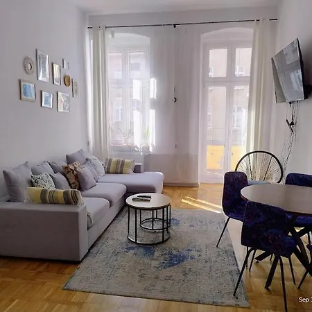 Piastowska Lejlighed